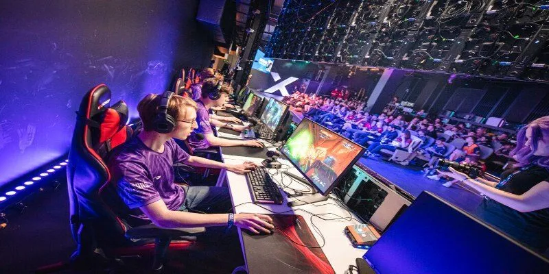 Esport với những màn thi đấu đối kháng đỉnh cao